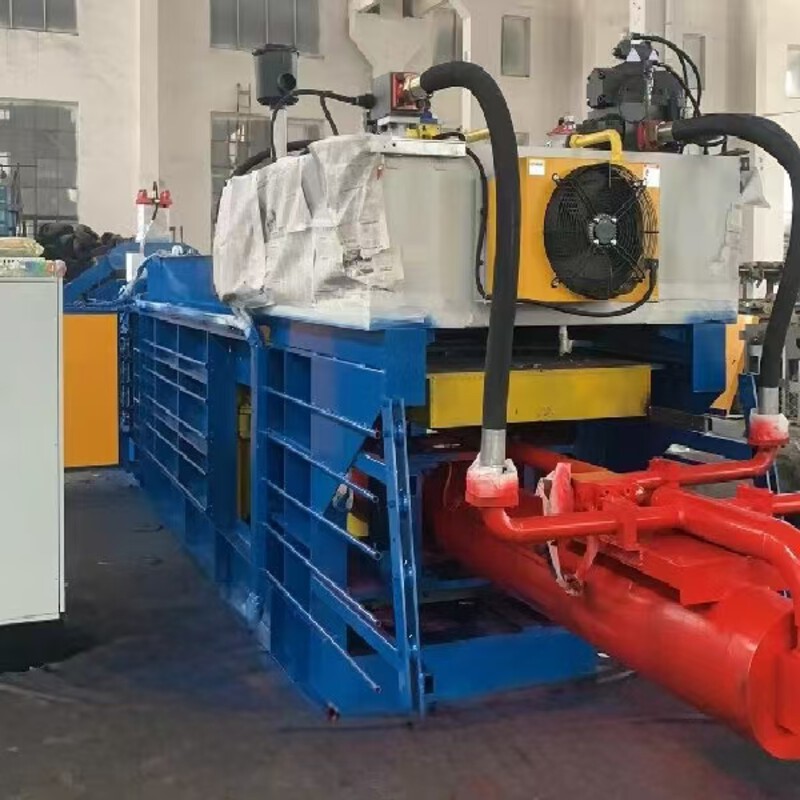 Гибридный пресс для отходов Nkbaler NKW100QT